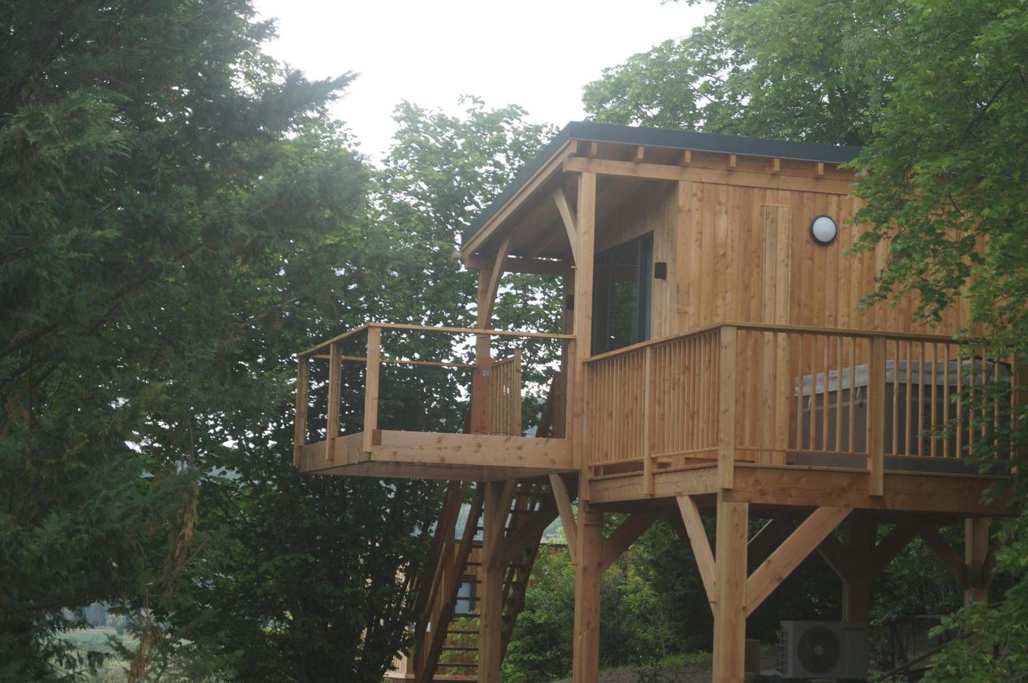Vic-le-Comte Lodges Arverne מראה חיצוני תמונה
